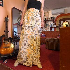 1970s Deadstock Groovy orange and black paisley floral buttonup maxi skirt!
